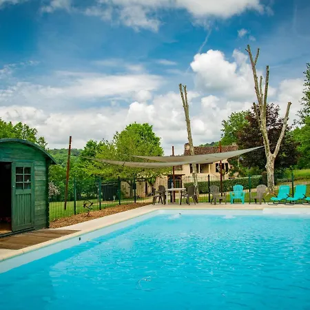 Camp Del Four 4 Pers Holiday home Puy-l'Eveque