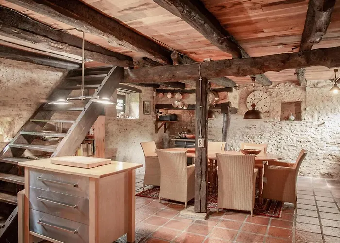 Camp Del Four Semesterbostad *